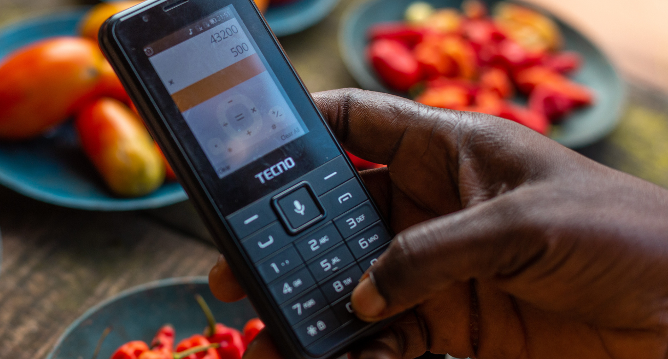 Un téléphone à bas prix pour soutenir les entreprises africaines.