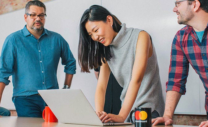 Sesión de trabajo de empleados de Mastercard.