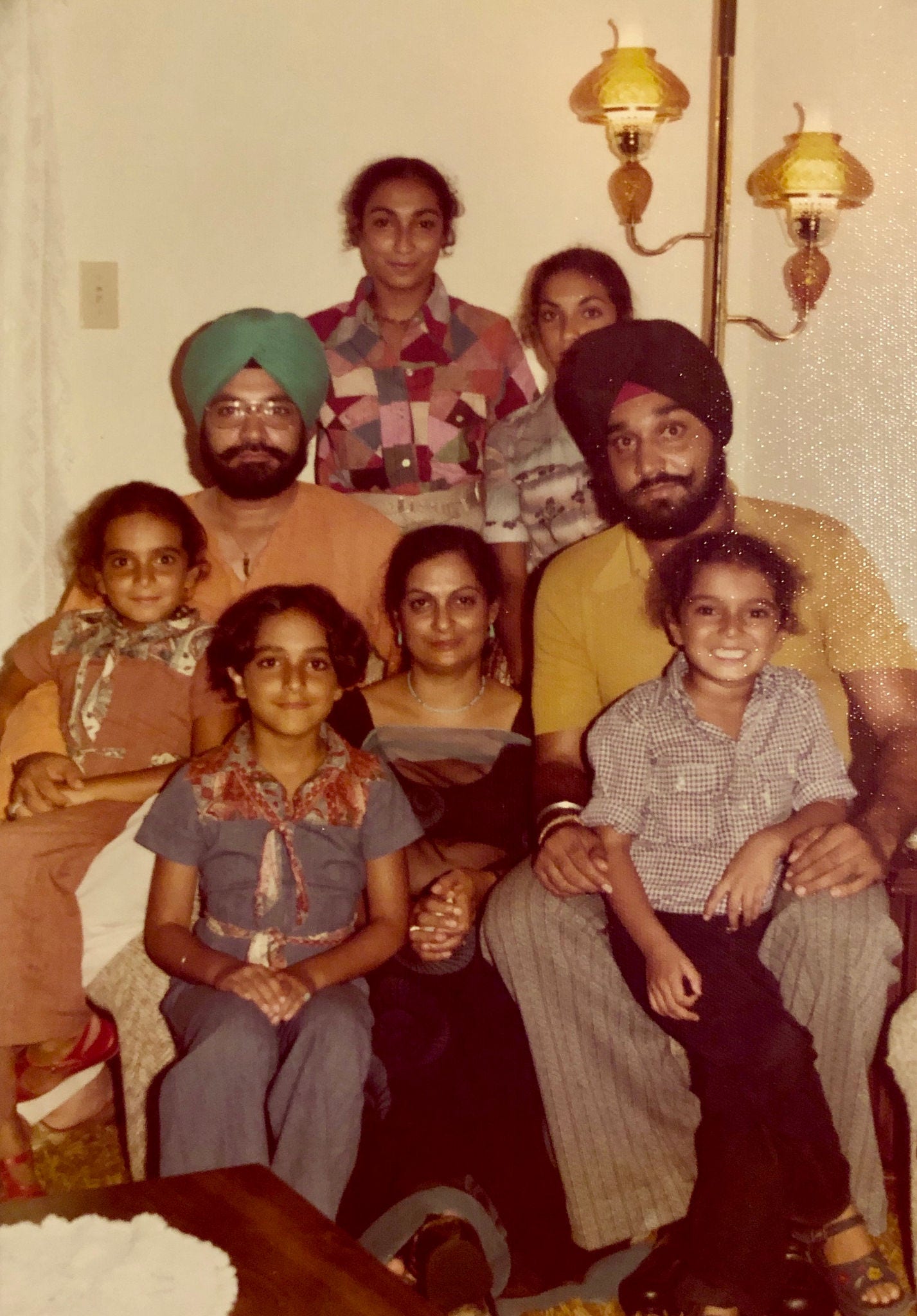 Shamina Singh, a la derecha, con su familia. 