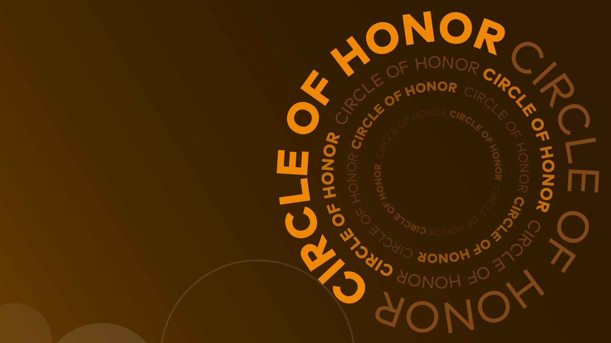 Imagen en color naranja quemado con la inscripción círculo de honor